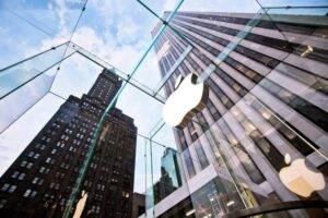 Apple (NASDAQ:AAPL) Current Price Movement Open For Both Directions – Live Trading News